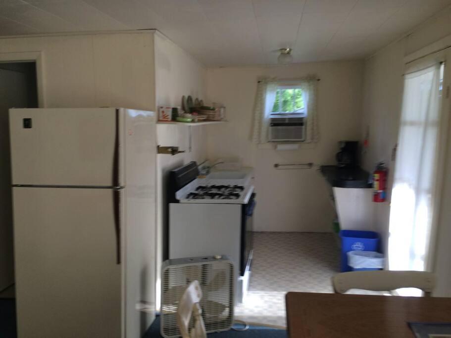 Inn At The Isles Cottage Isle la Motte Bagian luar foto